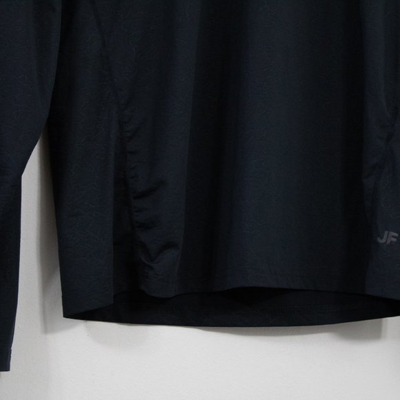 *Joe Fresh Black Active Long Sleeve - Picture 4 of 6